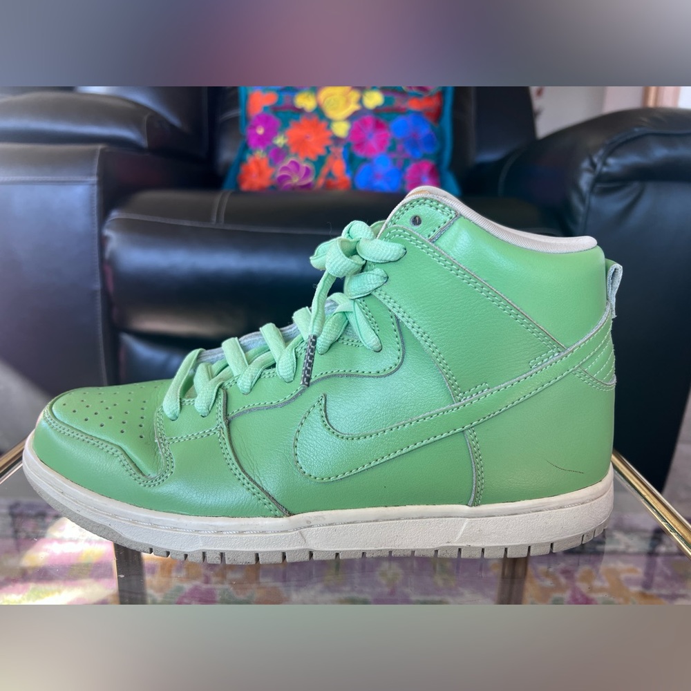 Rare Statue of Liberty Nike SB Dunk High Premium Rare 2011 - Size 8 Men’s
